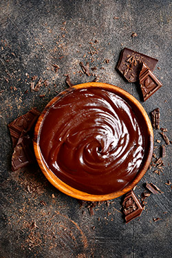 Organic dark chocolate dip